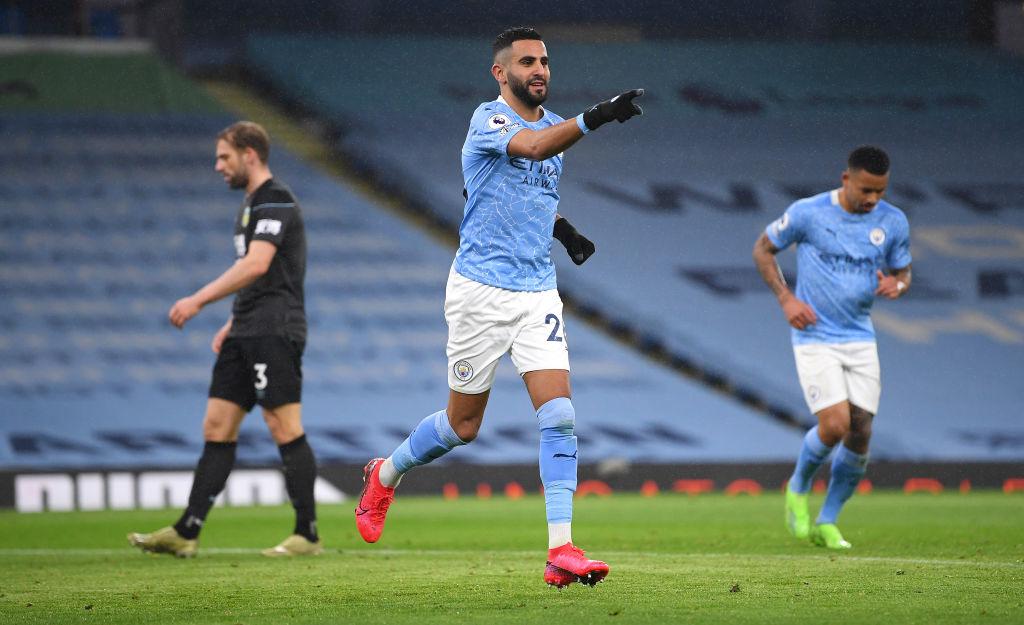 Manchester City pesta gol 5-0 saat menjamu Burnley di Stadion Etihad. Riyad Mahrez mencetak hattrick pada menit 6, 22, dan 69. (Foto: Twitter @premierleague)