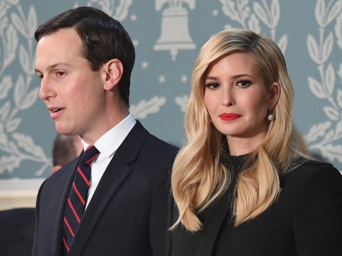 Penasihat senior Gedung Putih, Jared Kushner saat bersama Ivanka Trump. (Foto: bussiner insider)