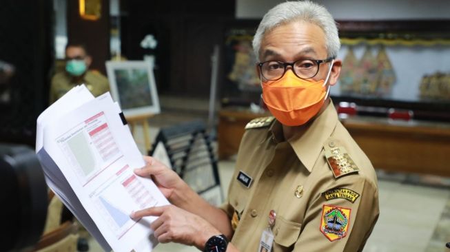 Gubernur Ganjar cek angka covid-19 di Jateng. (Foto: Dok Humas Pemprov Jateng)