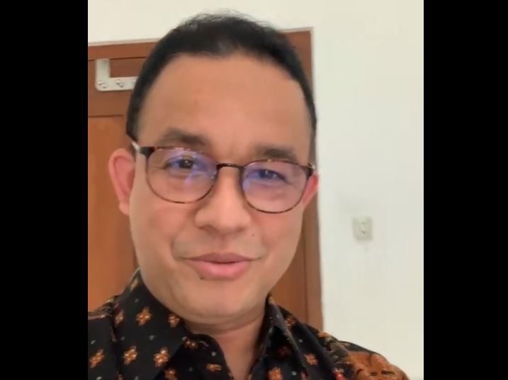 Gubernur Anies menjalani isolasi di rumah dinas yang usianya 114 tahun. (Foto: Instagram @anesbaswedan)