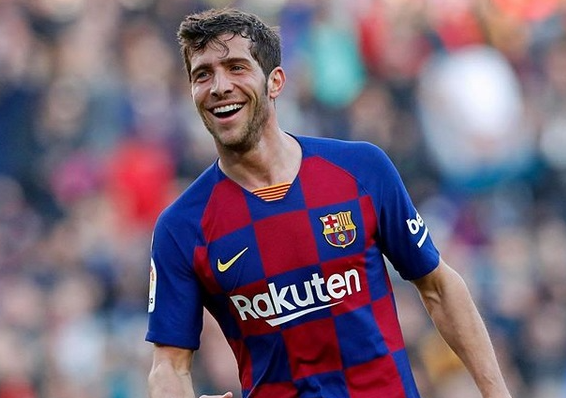 Penggawa Barcelona yang terkonfirmasi positif Covid-19, Sergi Roberto. (Foto: Twitter Barcelona)