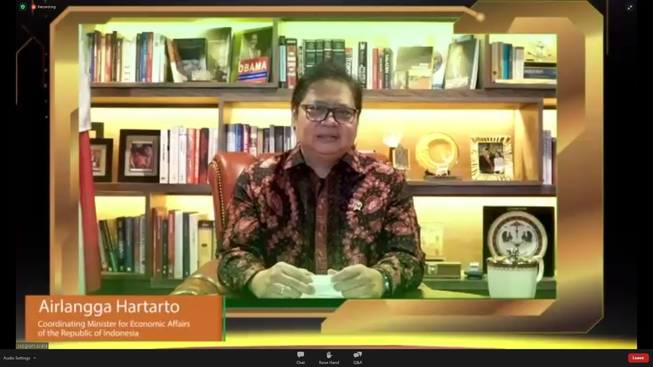 Menko Perekonomian Airlangga Hartarto mengatakan industri sawit memberikan kontribusi yang signifikan bagi perekonomian di tengah pandemi Covid-19. (Foto: IPOC)