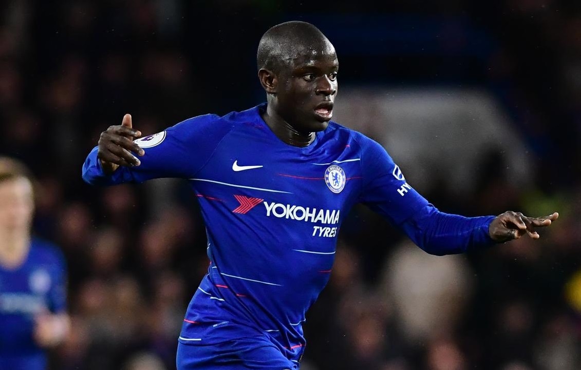 N'Golo Kante tampil dominan di lini tengah Chelsea. (Foto: Twitter/@ChelseaFC) 