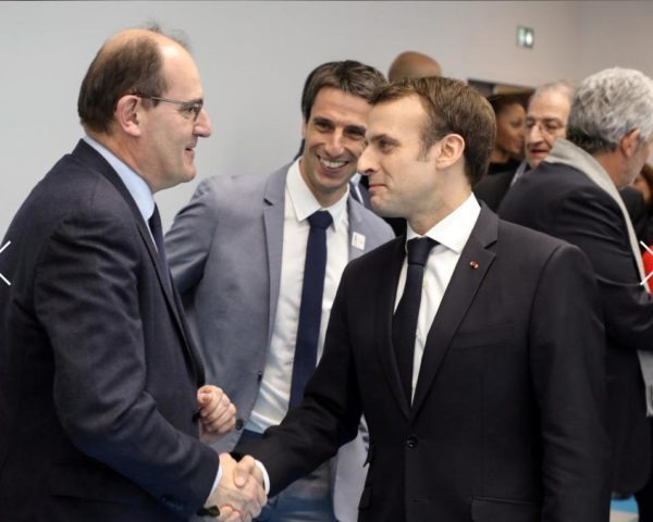 Perdana Menteri Prancis Jean Castex bersama Presiden Emmanuel Macron. (Foto: france-24)  