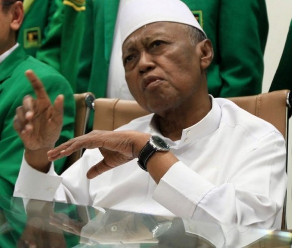 KH Noer Muhammad Iskandar, Pengasuh Pondok Pesantren Asshiddiqiyah, Jakarta. (Foto: asmanu/Ngopibareng.id)