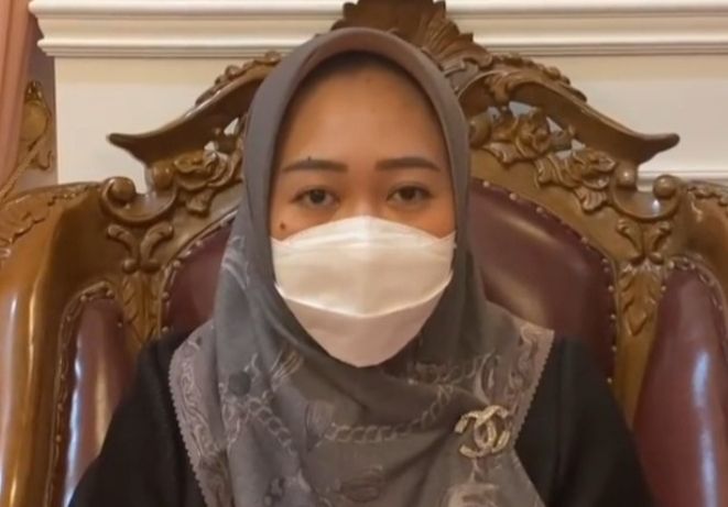 Bupati Purbalingga Dyah Hayuning Pratiwi yang maju sebagai calon bupati petahana terkonfirmasi positif Covid-19. (Foto: Instagram @dyahhayuningpratiwi)