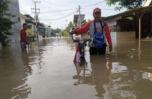 Ilustrasi banjir Gresik. (Foto: Istimewa)