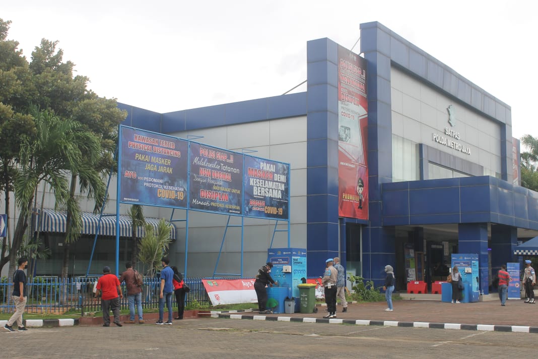 Kantor Satpas SIM Polda Metro Jaya, Jalan Daanmogot, Cengkareng, Jakarta Barat. (Foto: Asmanu/Ngopibareng.id)