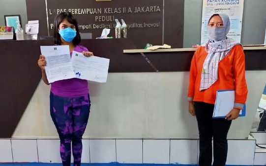 Artis Vanessa Angel bebas dari penjar karena proses asimilasi pandemi Covid-19. Sisa masa tahanan akan dijalani di rumah hingga 17 Januari 2021. (Foto: Dok. Ditjen PAS)