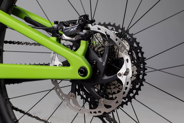 Sistem pengereman bisa memilih menggunakan Sram Code atau Shimano  XT. (Foto: Istimewa)