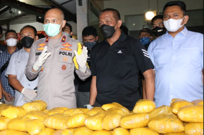 Tim gabungan Polda Metro Jaya dan Mabes Polri menyita 201 kilogram sabu. (Foto: Istimewa)