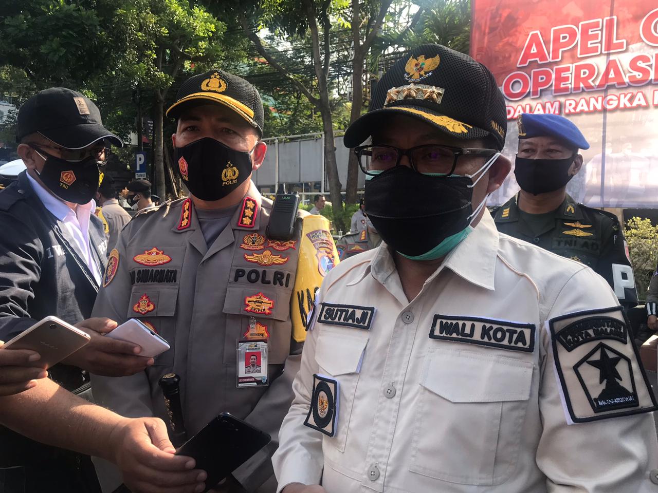 Walikota Malang, Sutiaji saat ditemui di Mapolresta Malang Kota (Foto: Lalu Theo/ngopibareng.id)