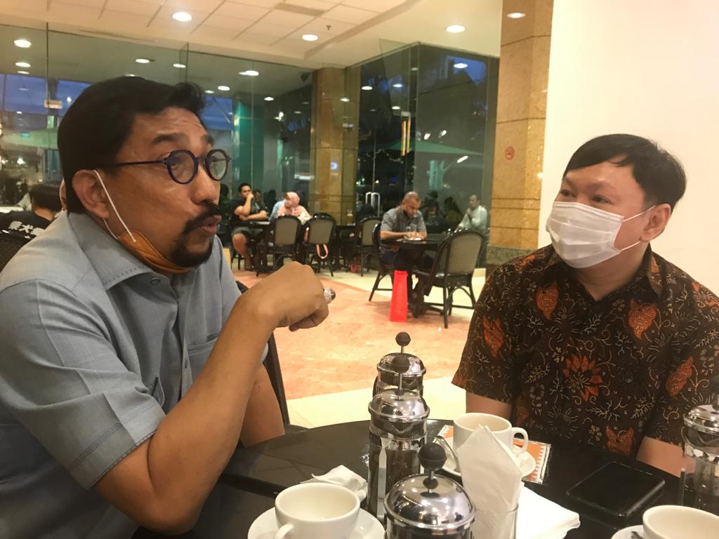 Meeting bisnis Machfud Arifin dan Harry Tjahja Purnama, adik kandung mantan Gubernur DKI Jakarta, Basuki Tjahaja Purnama alias Ahok atau BTP. (Foto: Dok. Pribadi)