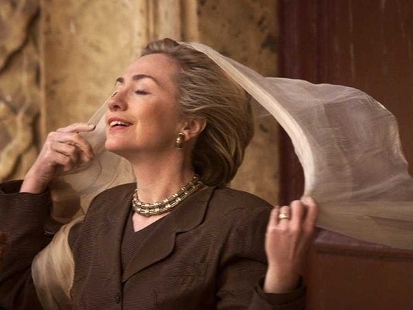 Hillari Clinton mengundang pesona. (Foto: Istimewa)