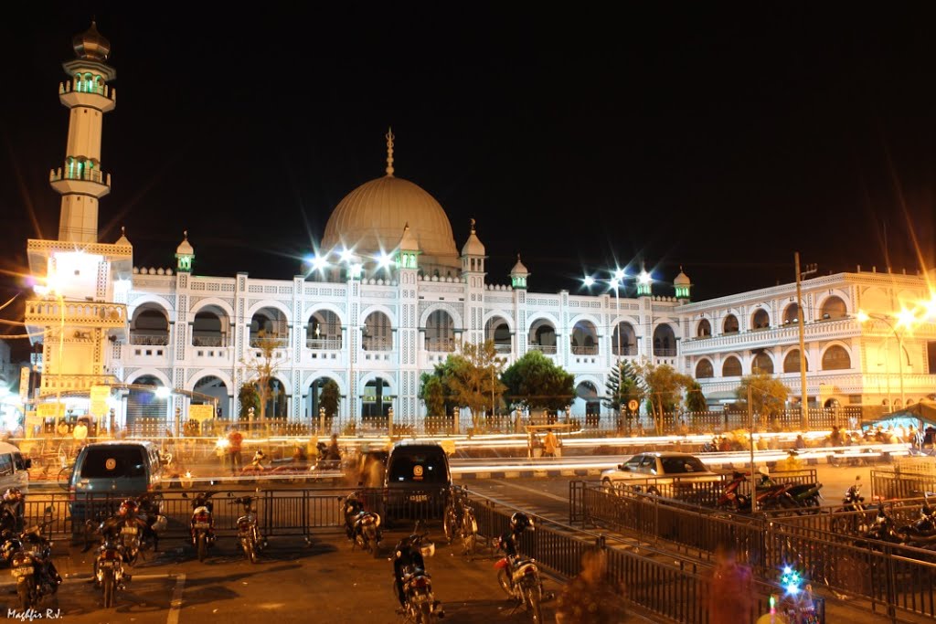 Masjid Agung Al-Anwar, Kota Pasuruan.(Foto; istimewa)