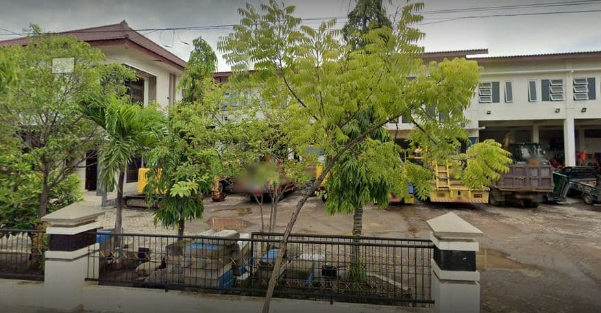 Suasana kantor Dinas PUPR dan Perkim, Kota Probolinggo yang sepi pasca kepala dinasnya terpapar Covid-19. (Foto: Ikhsan Mahmudi/Ngopibareng.id)