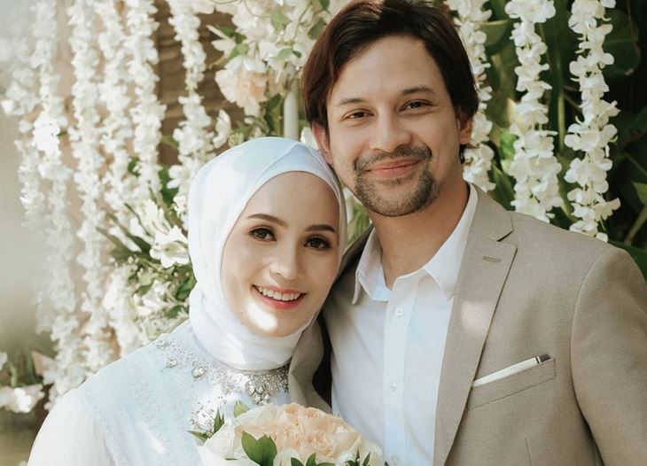 Pasangan Lucky Perdana dan istri keduanya, Lidi Brugman. (Foto: Instagram @_luckyperdana)