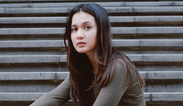 Mantan artis cilik Dea Annisa atau yang dikenal dengan nama beken Dea Imut. (Foto: Instagram)