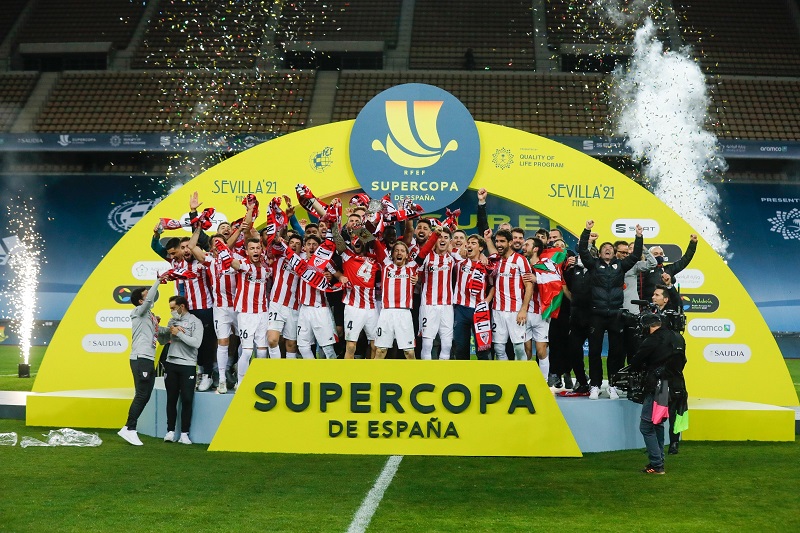 Athletic Bilbao sukses menyungkurkan Barcelona di final Piala Super Spanyol, Minggu 18 Januari 2021 pagi WIB. (Foto: Twitter)