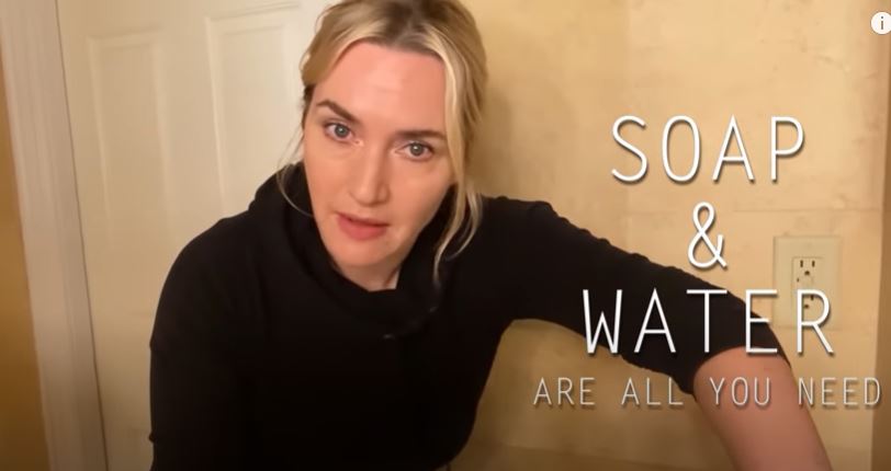 Kate Winslet mengaku lega setelah ayahnya menerima vaksin dosis pertama. (Foto: Tangkapan layar Youtube)