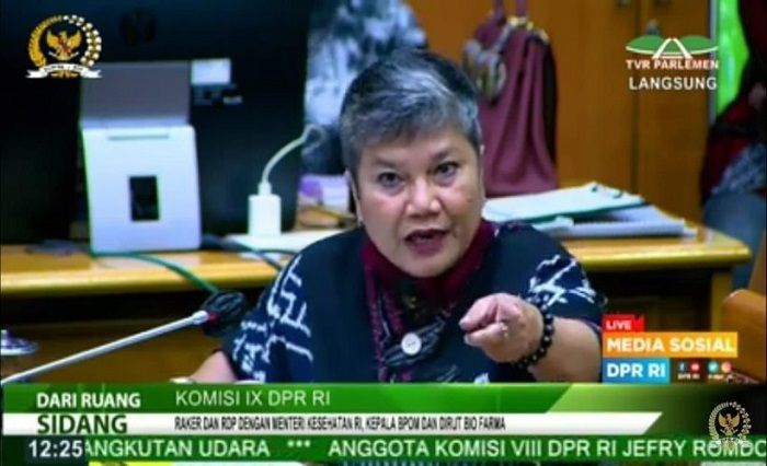 Politisi PDIP Ribka Tjiptaining dipindah dari Komisi IX ke Komisi VII. (Foto: Tangkapan layar TV Parlemen)