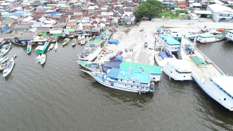 RS Terapung Ksatria Airlangga menambah layanan dapur umum untuk korban gempa Sulbar. (Foto: Dok Unair)