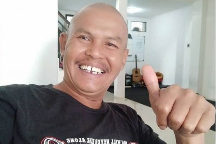 Icha Naga, pemeran Kang Pipit alias Firmansyah Pitra di sinetron dan film Preman Pensiun. (Foto: Instagram)