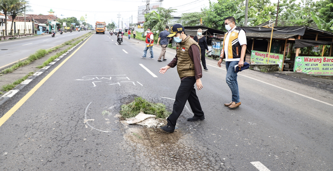 Wakil Gubernur Jatim, Emil Elistianto Dardak, ketika melakukan peninjauan (Foto: Istimewa)