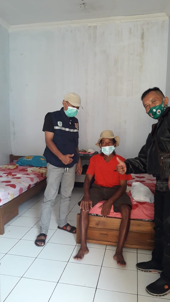 Mudasir dibawa ke panti sosial Pemprov Jateng. 