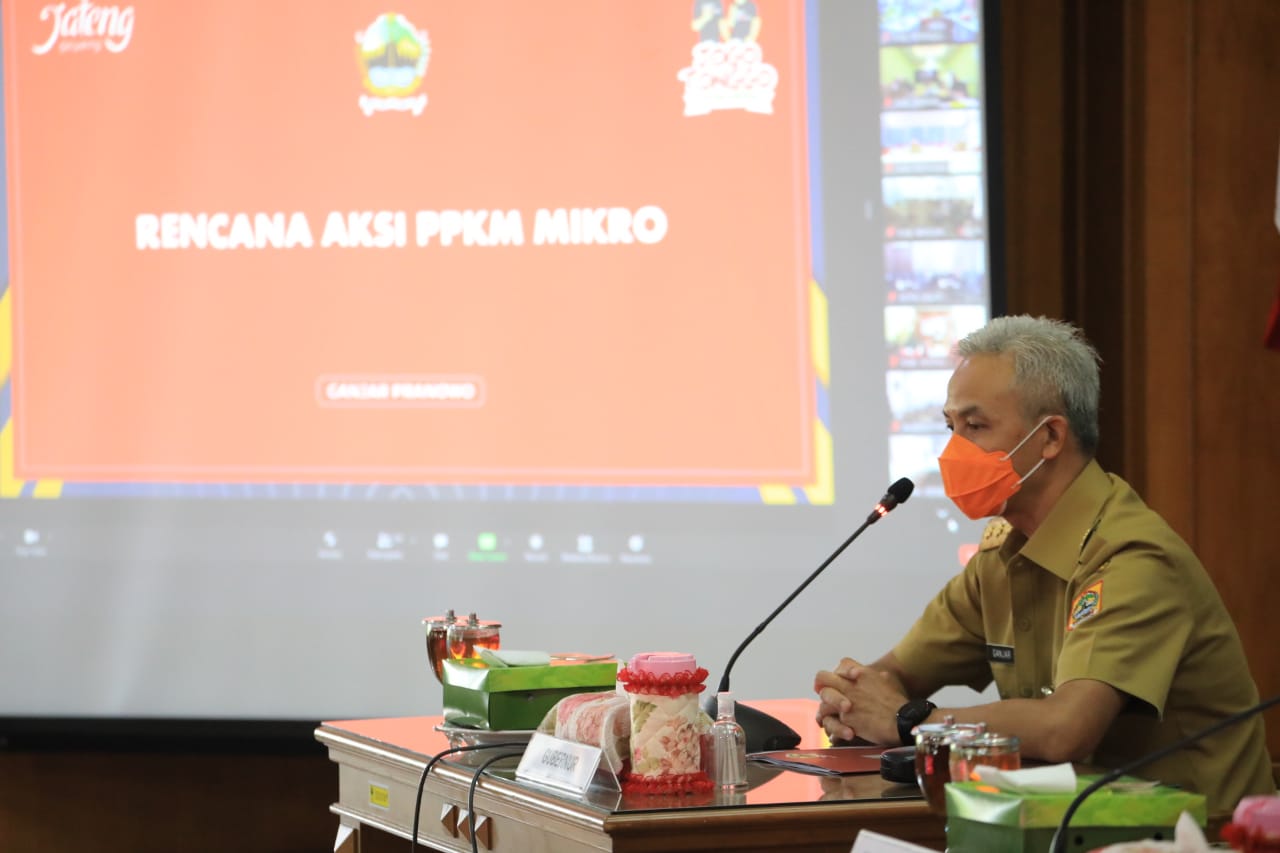 Ganjar saat memimpin rapat penanganan covid-19, Senin, 8 Februari 2021. (Foto: Dok Prov Jateng)