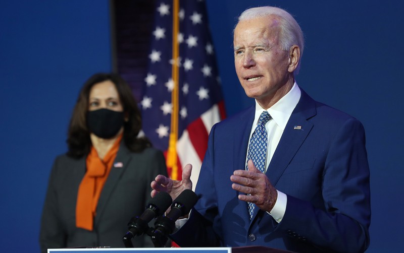 Presiden AS Joe Biden bersama Wapres Kamala Harris. (Foto: voa) 