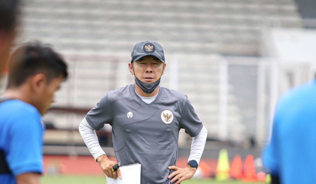 Shin Tae-yong saat memimpin pemusatan latihan Timnas Indonesia proyeksi SEA Games 2021. (Foto: PSSI)