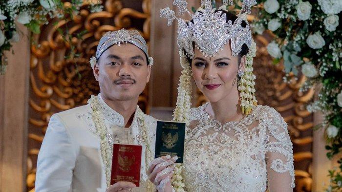 Pasangan Alfath Fathier dan Ratu Rizky Nabila saat menikah pada 29 Maret 2020. (Foto: Instagram)