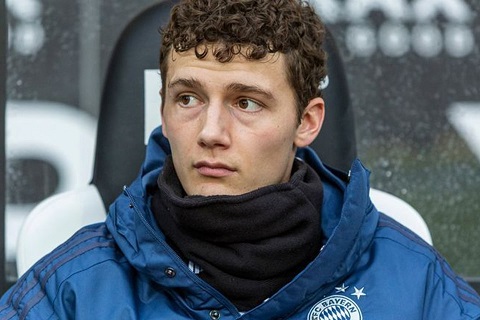 Benjamin Pavard positif Covid-19. (Foto: Twitter Bayern Munchen)