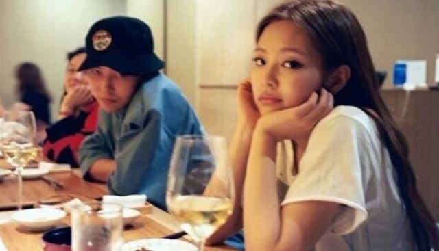 Jennie BLACKPINK sering bersama seniornya, G-Dragon, karena mereka berada di agensi yang sama, YG Entertainment. (Foto: Istimewa)