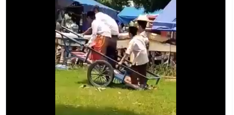 Video empat bocah sedang salat menjadi viral di media sosial. (Foto: Tangkapan layar via Twitter)