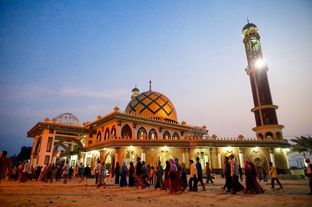 Masjid Syaikhona Kholil Bangkalan. (Foto: Istimewa)