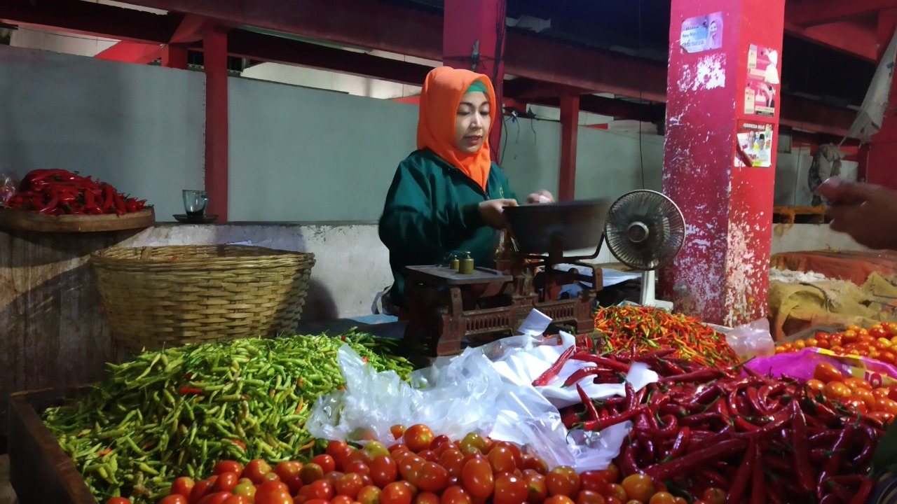 Ilustrasi salah satu pedagang di Probolinggo. (Foto: Ikhsan Mahmudi/Ngopibareng.id