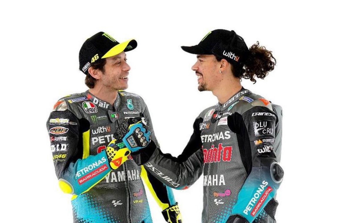 Valentino Rossi-Franco Morbidelli. (Foto: Twitter/@ValeYellow46)