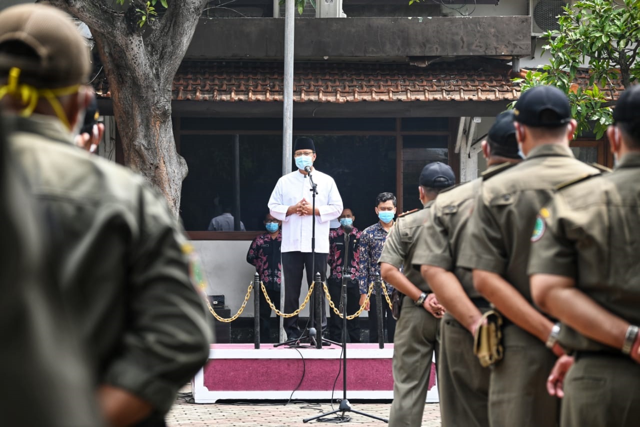 Walikota Pasuruan Saifullah Yusuf (Gus Ipul) saat memimpin apel perdana ke Satpol PP. (Foto: Istimewa)