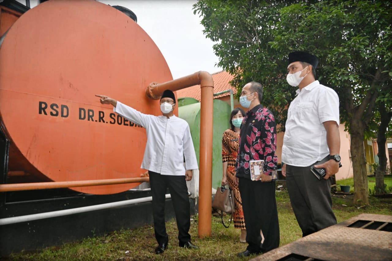 Gus Ipul bersama jajaran direksi RSUD Dr Soedarsono. 