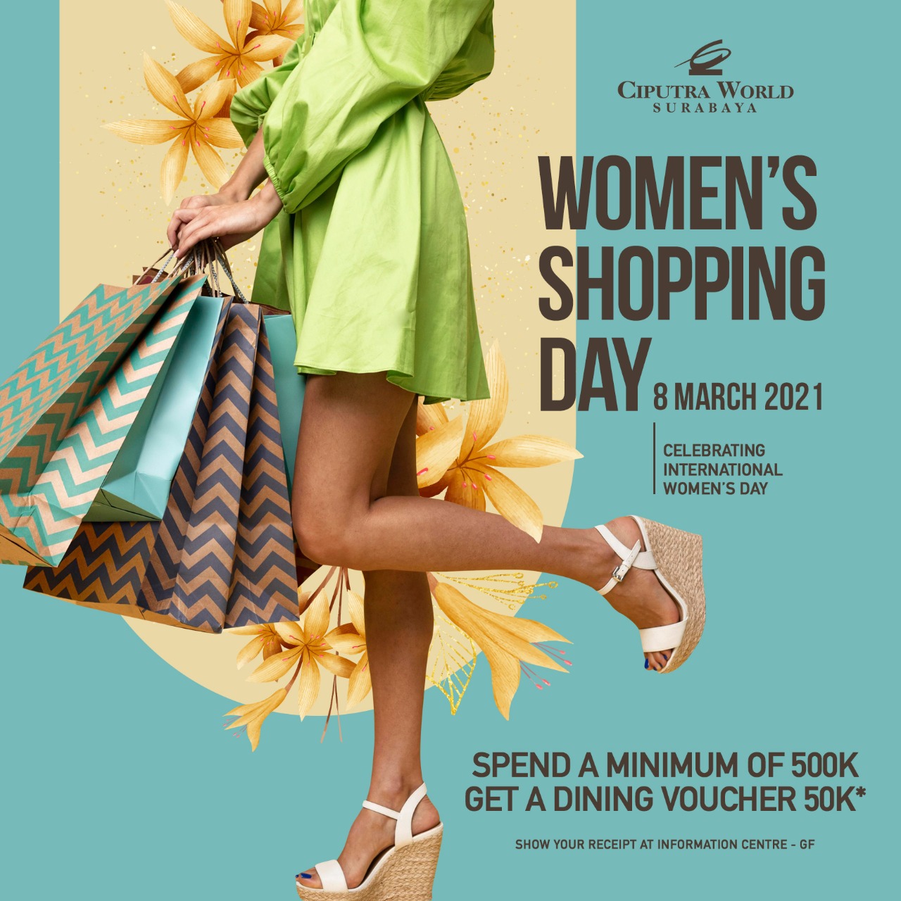 Poster promo voucher dengan minimal belanja Rp 500.000. (Foto: Ciputra World Surabaya)