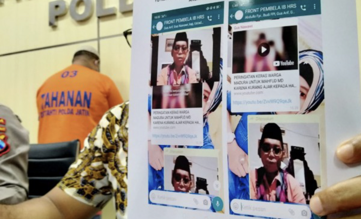 Isi konten ujaran kebencian yang viral di grup Front Pembela IB HRS. (Foto: Fariz Yarbo/Ngopibareng.id)