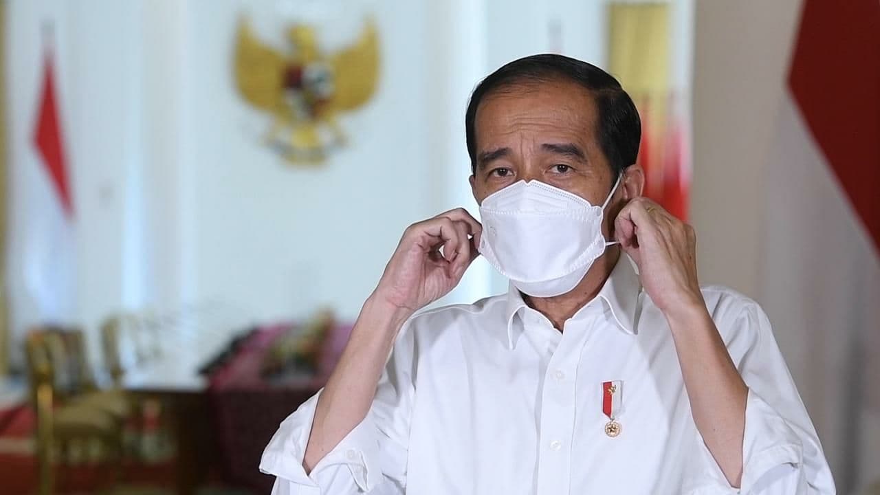 Presiden Joko Widodo berbicara tentang pengembangan dan pembuatan vaksin. (Foto: Setpres)