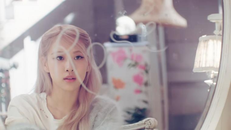 Rose BLACKPINK merilis video musik On the Ground. (Foto: YouTube)