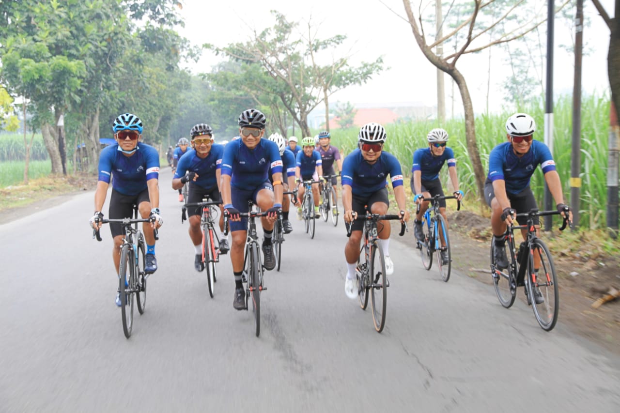 Dari kiri Nawan, Nato Negara, Deni, dan Pak Cuk. (Foto: Istimewa)