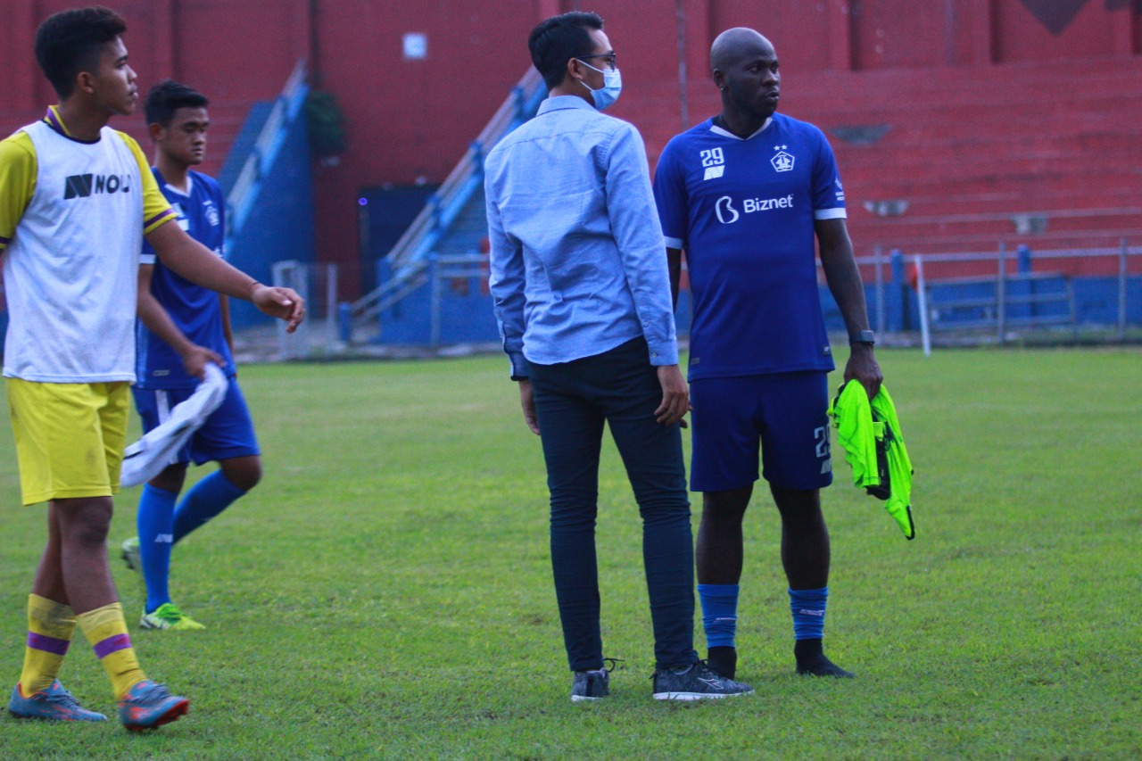 OK John kembali perkuat Persik Kediri. (Foto: Istimewa)