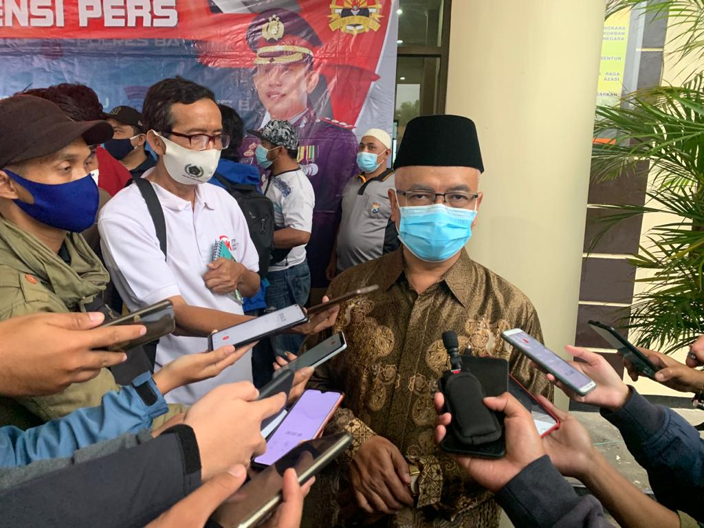 Wakil Rektor III Bidang Kemahasiswaan UIN Maliki Malang, Isroqunnajah saat ditemui di Mapolres Batu