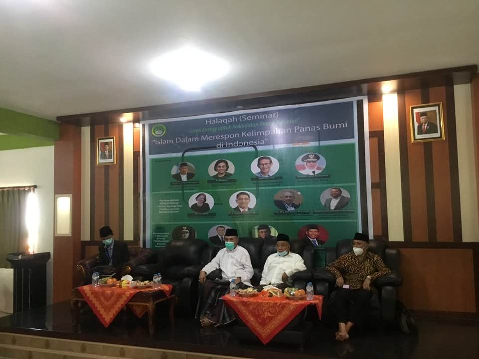 DR KH Asad Said Ali hadir dalam Seminar Nasional di Universitas Abdul Chalim, Pacet, Mojokerto pada 5 Maret 2021. (Foto: Istimewa) 