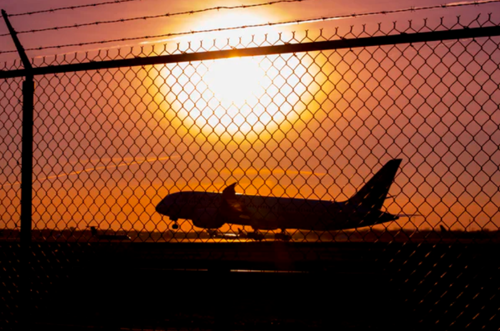 Layanan Genose ada di Bandara Juanda per 1 April 2021. (Foto: unsplash.com)